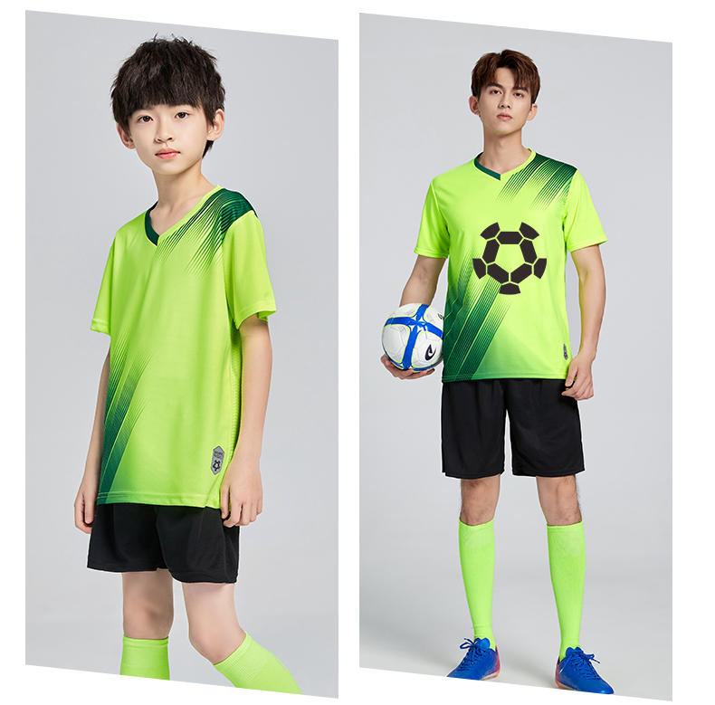 D8833 soccer training uniform set model display 4
