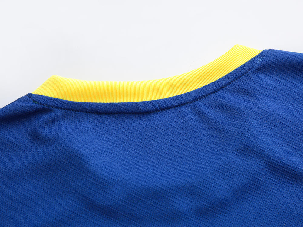 J6316 back detail