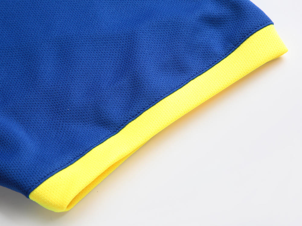 J6316 shorts leg detail