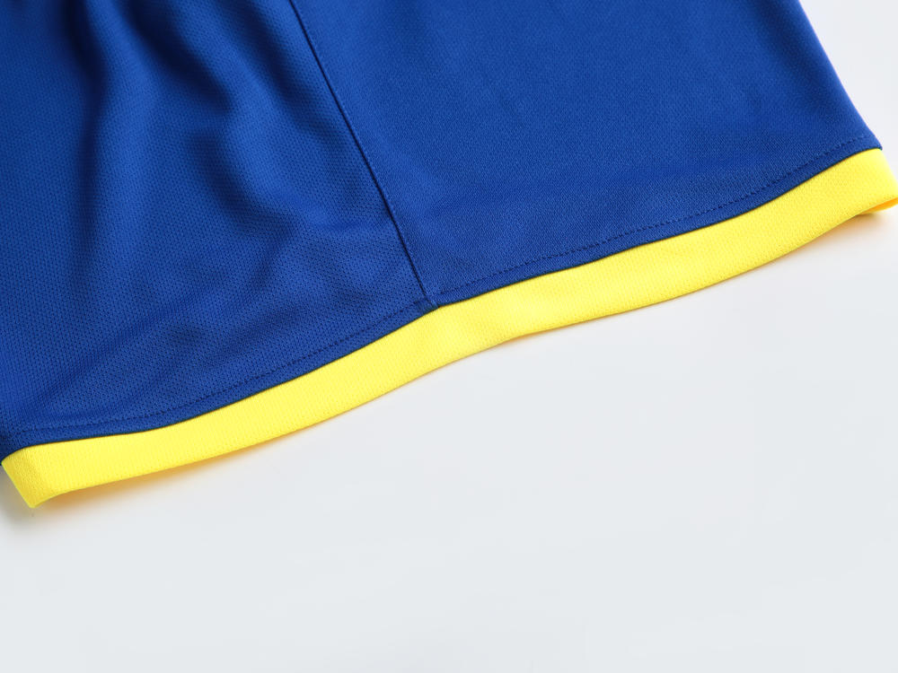 J6316 shorts hem detail