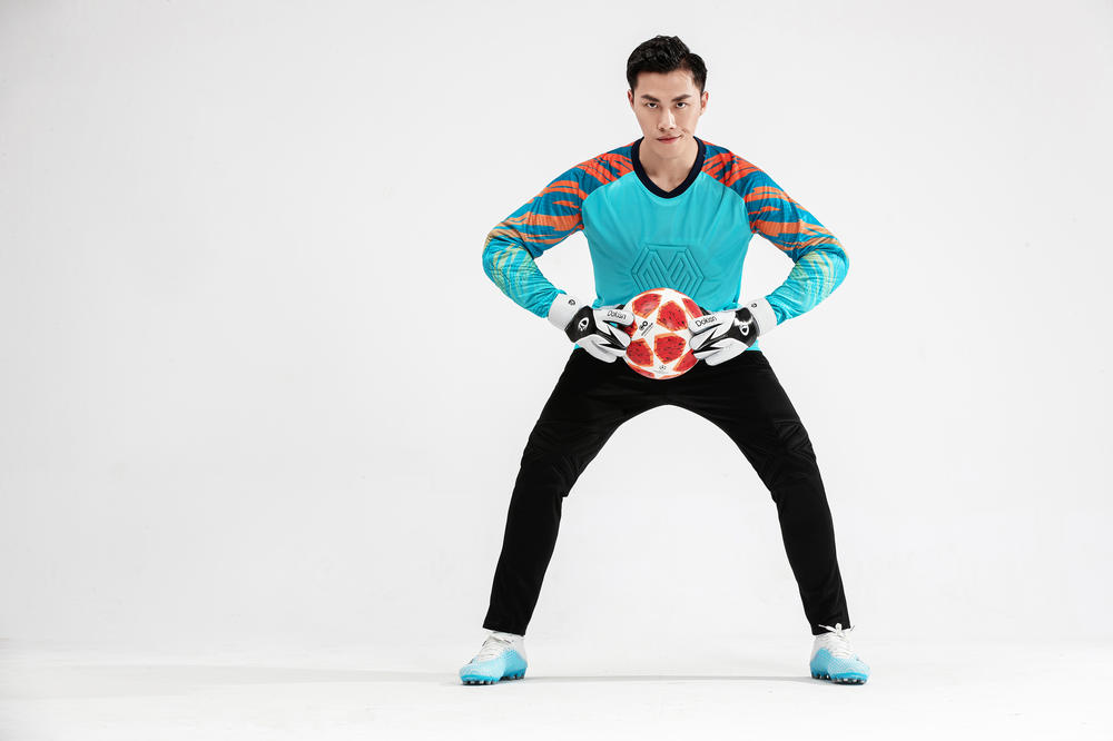 M1-8 goalkeeper long pants model display 6