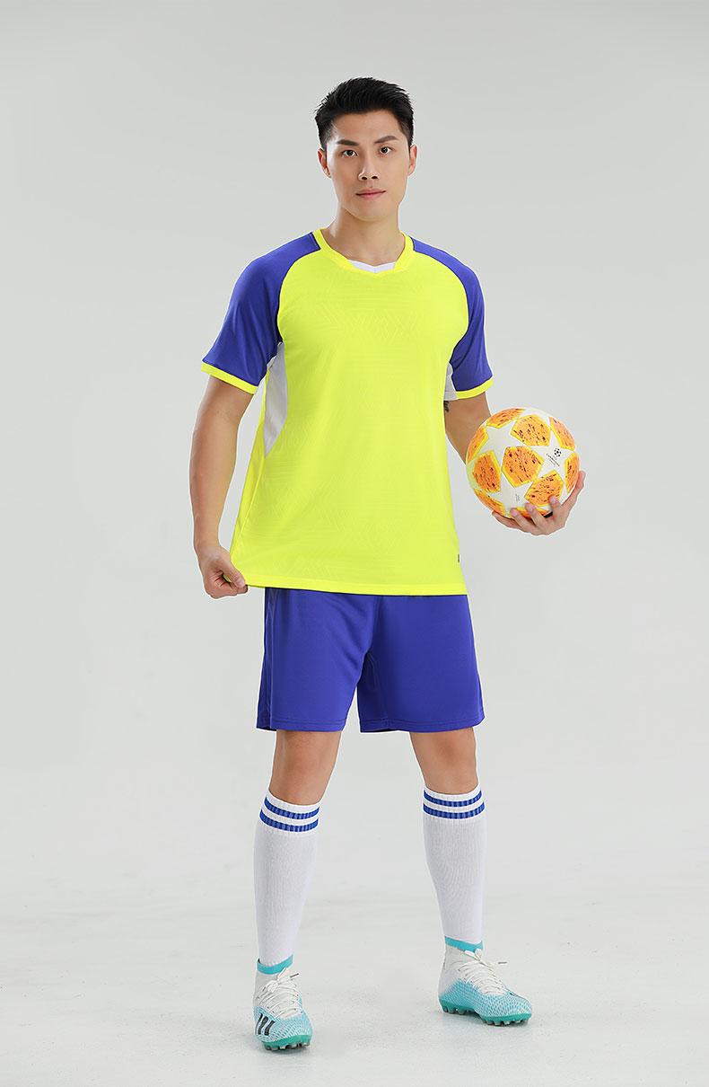M3209 Fluorescent Yellow Purple model standing
