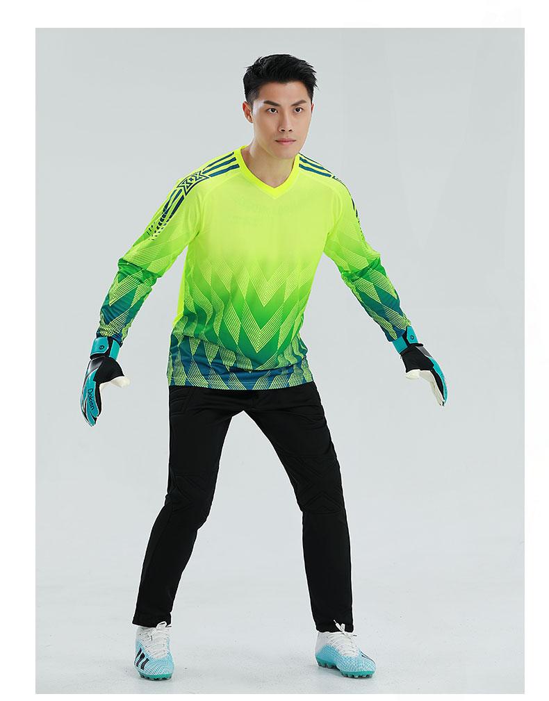 M8006 goalkeeper jersey fluorescent green action photo 1