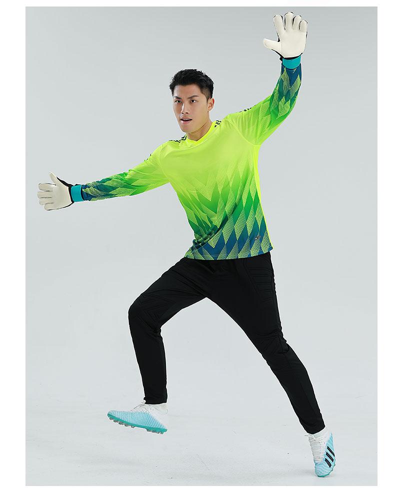 M8006 goalkeeper jersey fluorescent green action photo 2