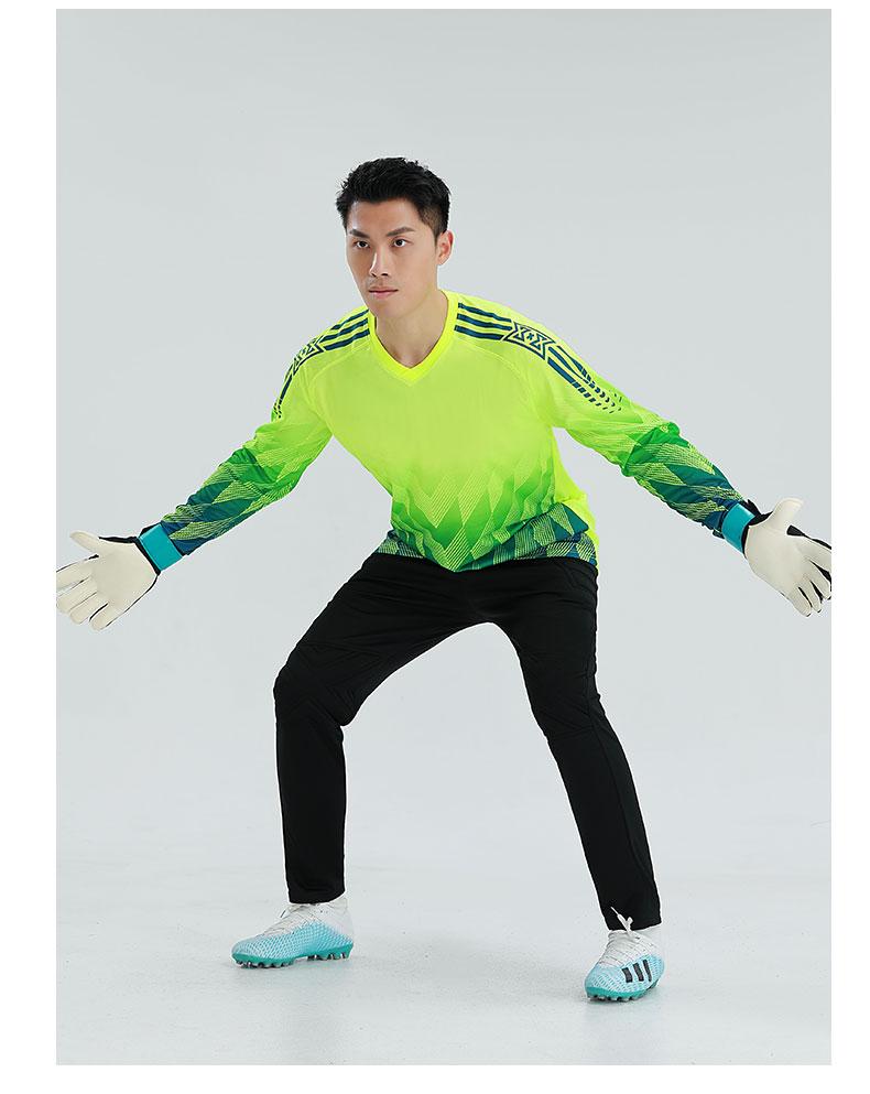 M8006 goalkeeper jersey fluorescent green action photo 3