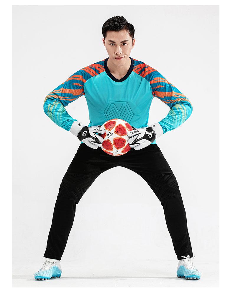 M8008 goalkeeper jersey light lake blue action photo