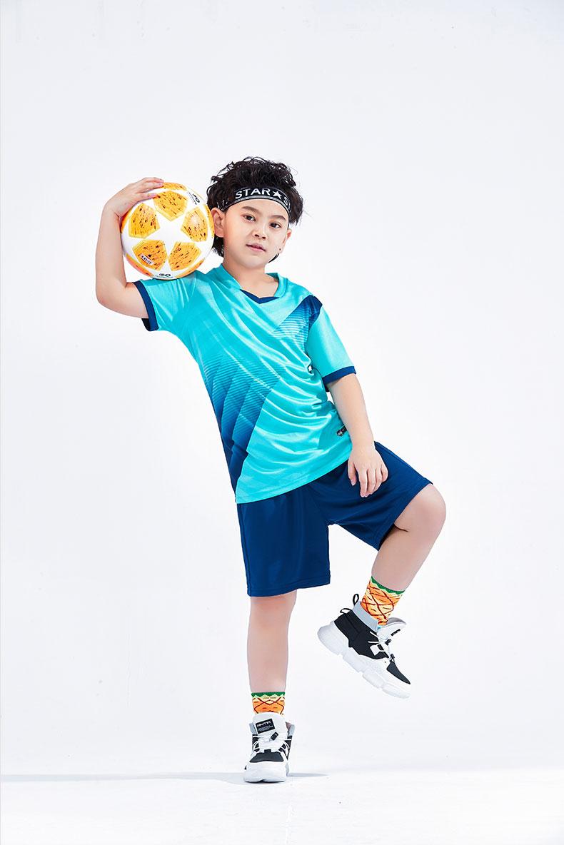 M8620 kids Light Aqua Blue action