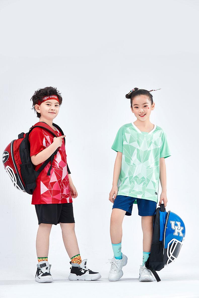 M8623 kids group model display