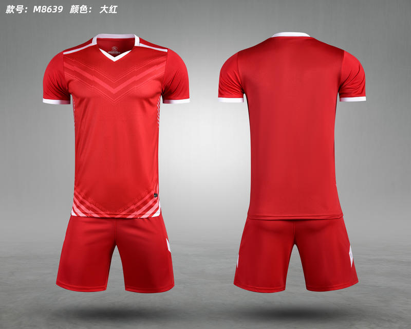 M8639 Red