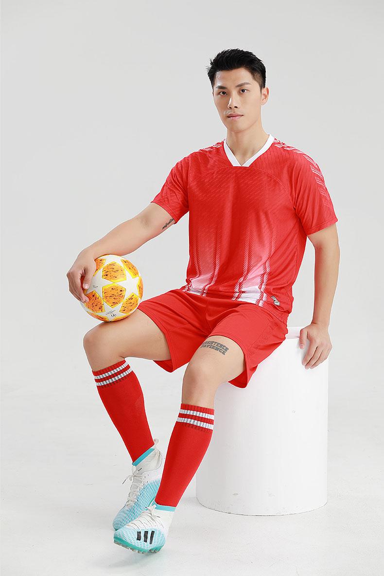 M8652 Red seated model display