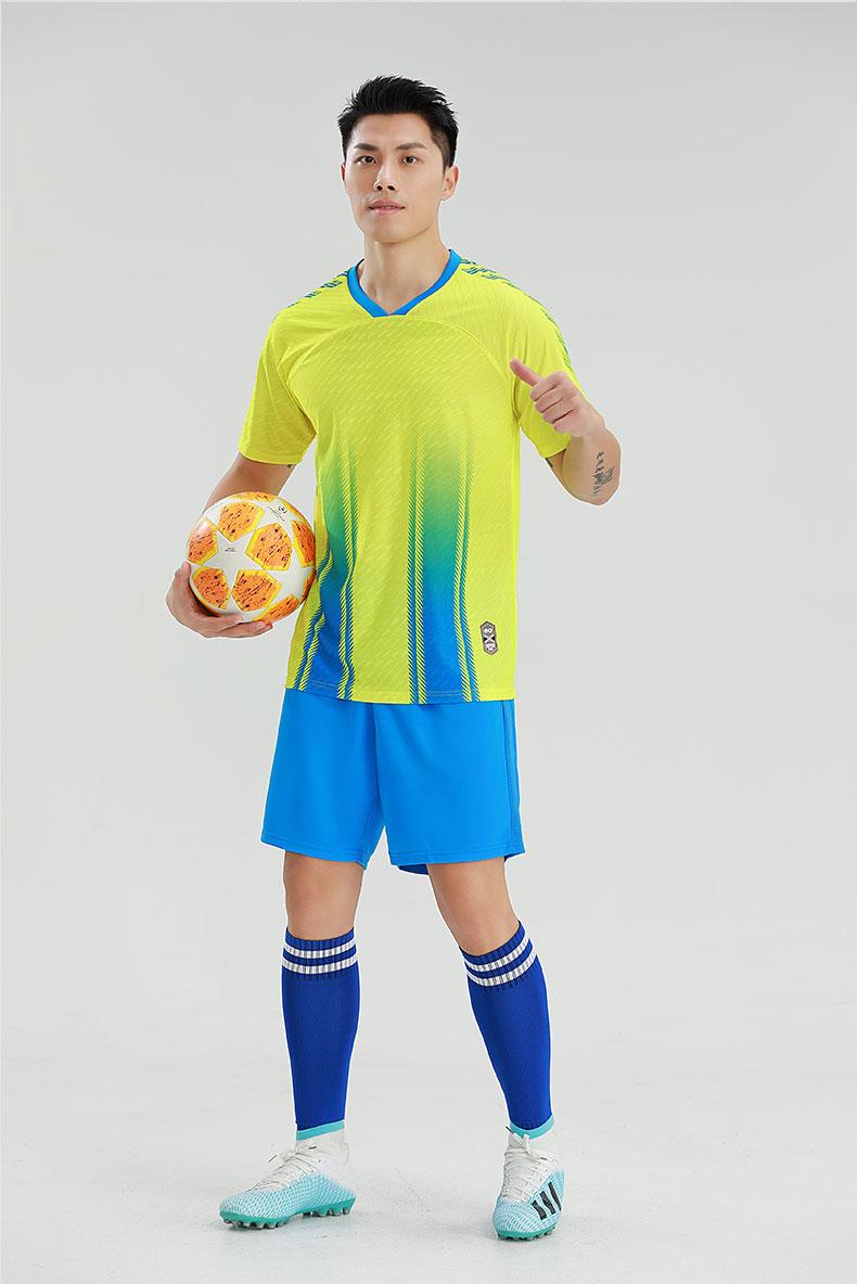 M8652 Bright Yellow running model display