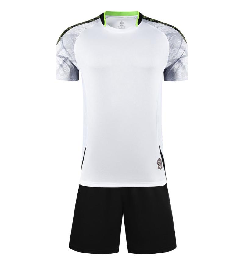M8656 White front