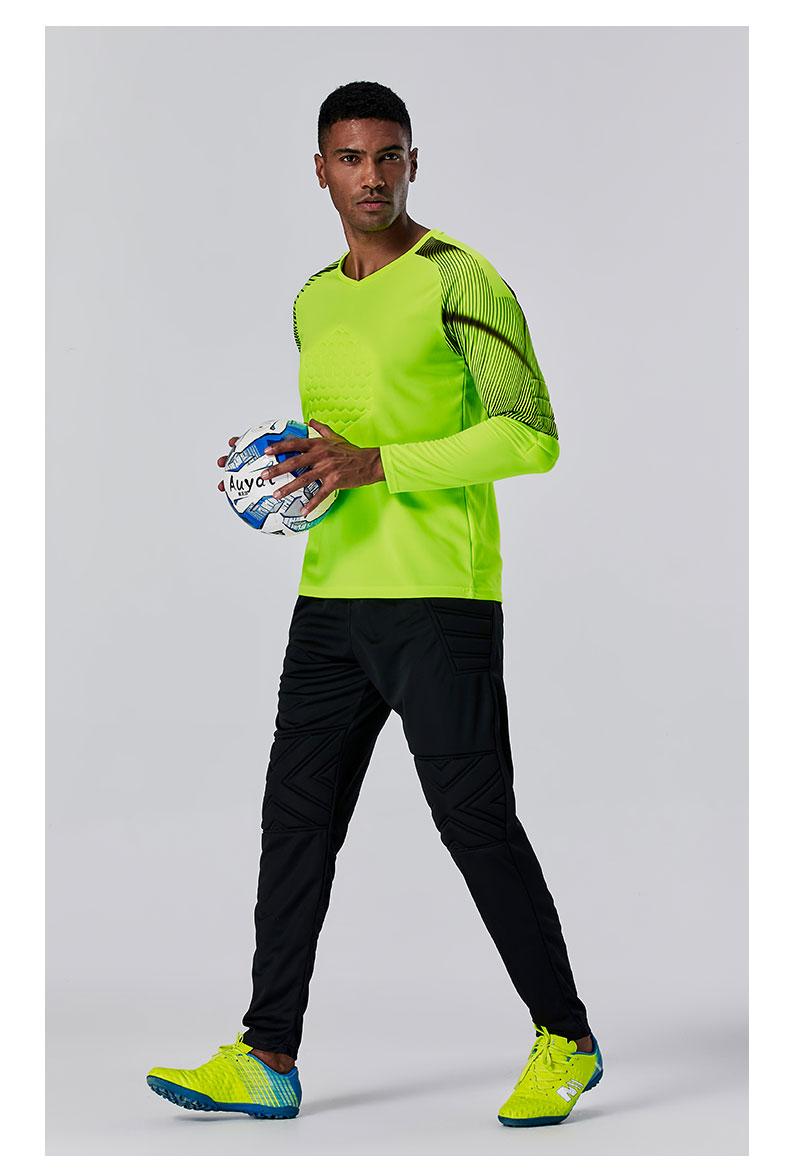 M8855 goalkeeper long sleeve jersey model display 6
